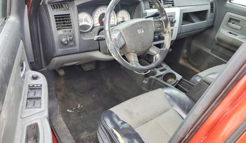 
								2008 Dodge Dakota full									