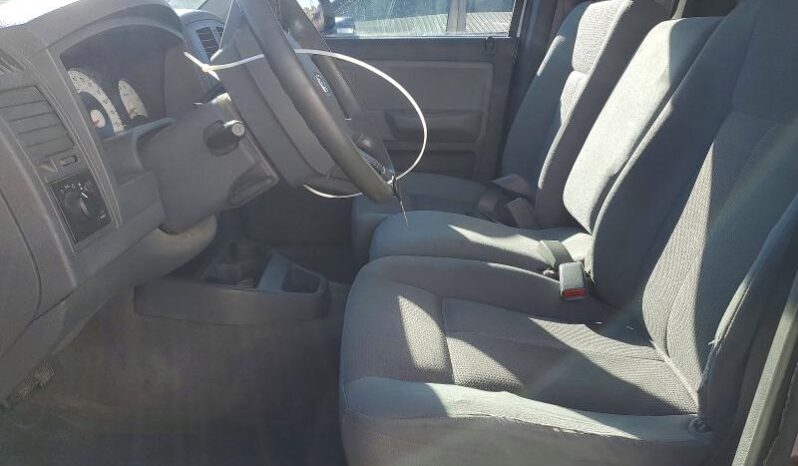 
								2005 Dodge Dakota full									