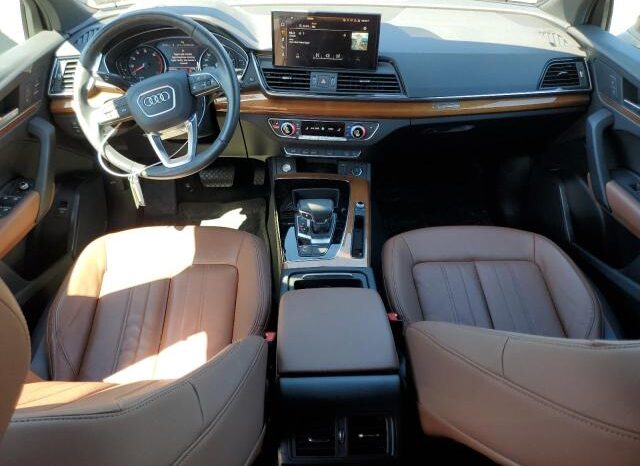 
								2022 Audi Q5 full									