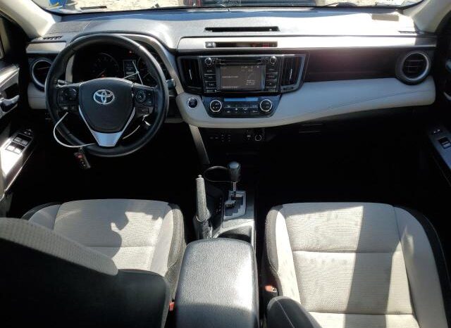 
								2018 Toyota Rav4 full									