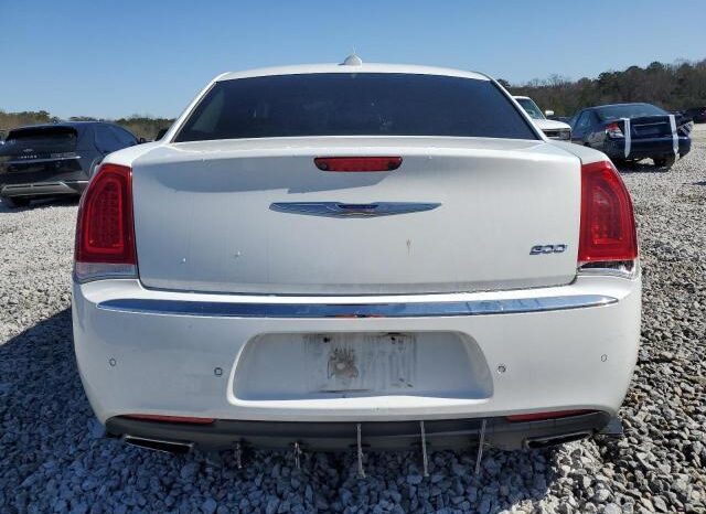 
								2021 Chrysler 300 full									