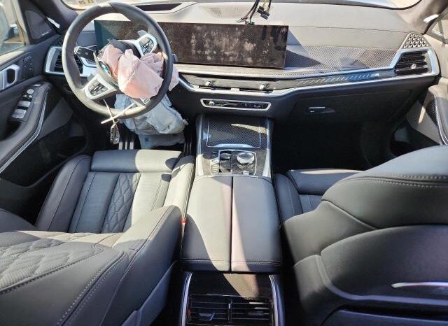 
								2025 BMW X7 full									