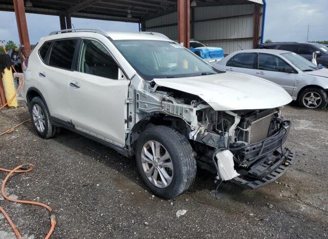 
								2015 Nissan Rogue s full									