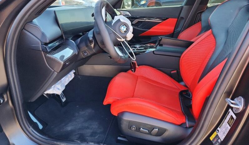 
								2025 BMW M5 full									