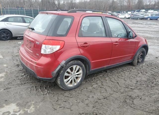 
								2013 Suzuki Sx4 full									