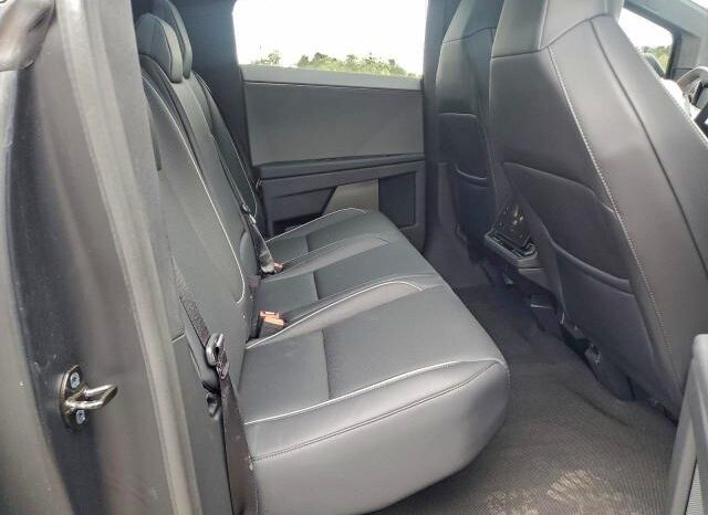 
								TESLA CYBERTRUCK full									