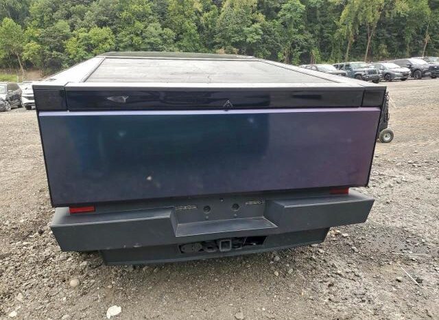 
								TESLA CYBERTRUCK full									