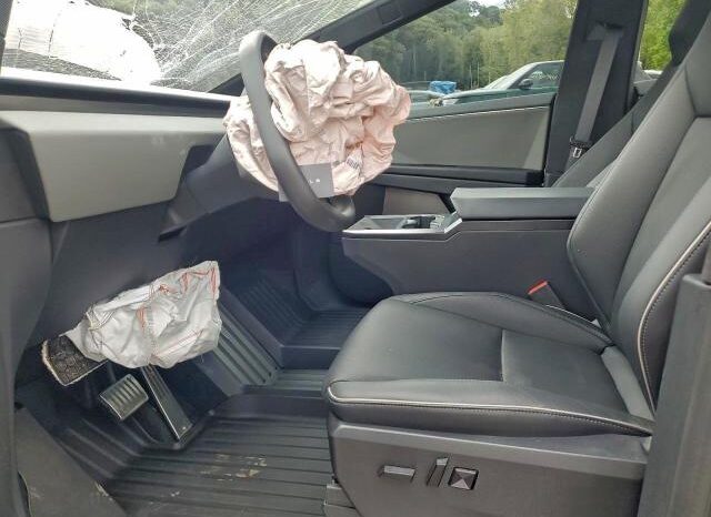 
								TESLA CYBERTRUCK full									