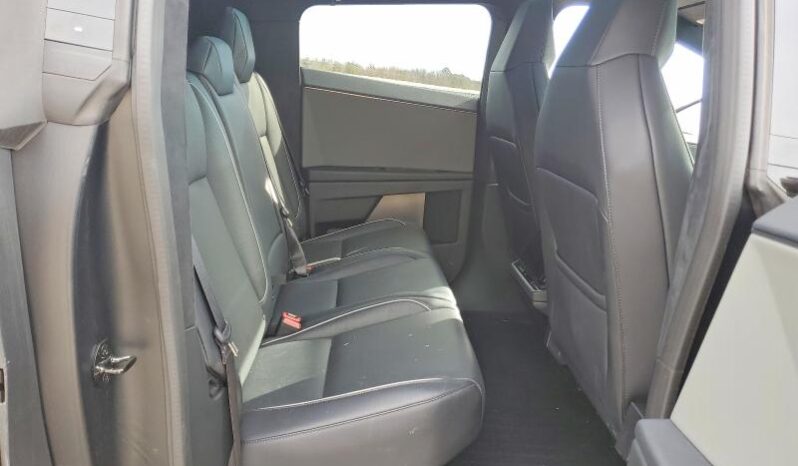 
								TESLA CYBERTRUCK full									