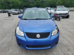 
										2013 Suzuki Sx4 full									