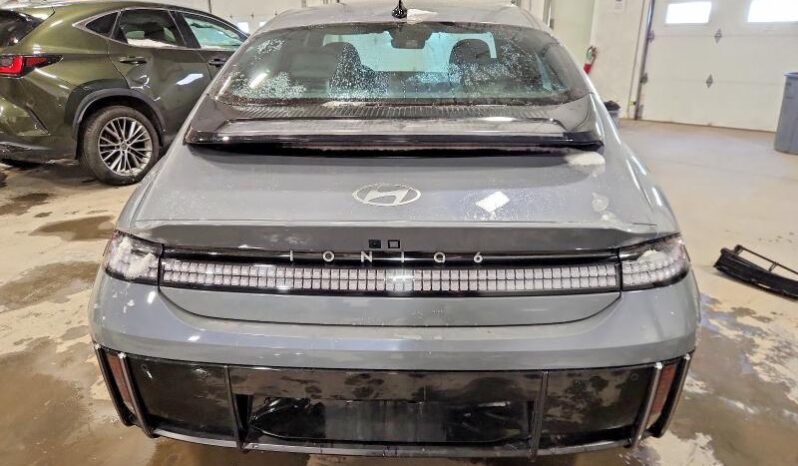 
								Hyundai IONIQ 6 full									