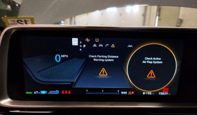 
								Hyundai IONIQ 6 full									