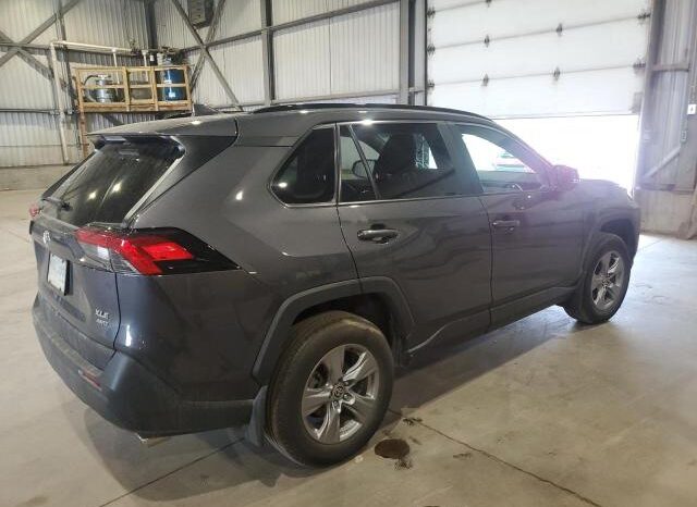 
								2022 Toyota Rav4 full									