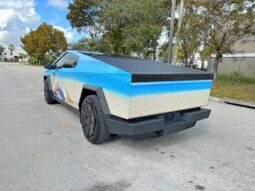 
										TESLA CYBERTRUCK full									