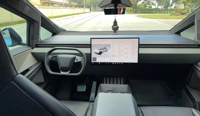 
								TESLA CYBERTRUCK full									