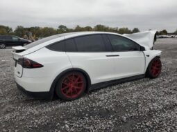 
										2022 Tesla Model x full									