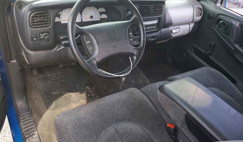 
								1998 Dodge Dakota full									