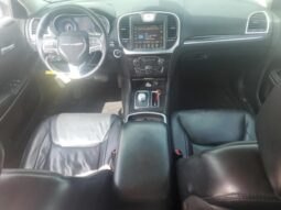 
										2015 Chrysler 300 full									