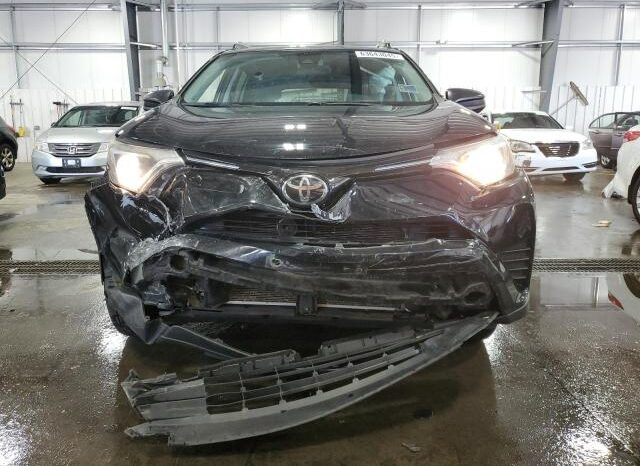 
								2017 Toyota Rav4 full									