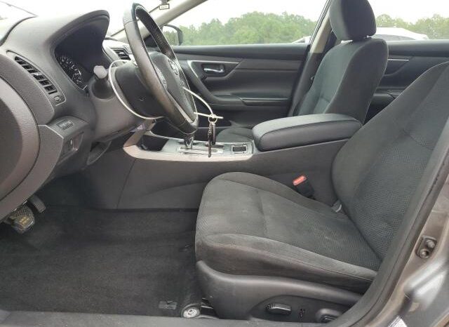 
								2015 Nissan Altima 2.5 full									