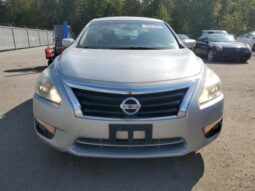 
										2015 Nissan Altima 2.5 full									