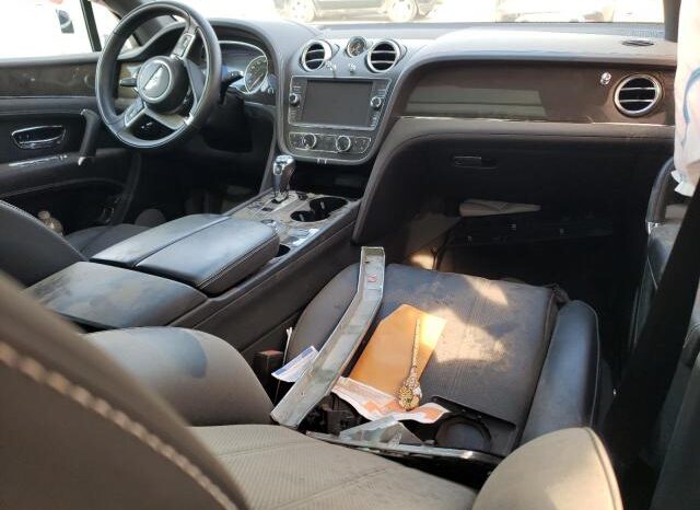 
								2019 Bentley Bentayga full									