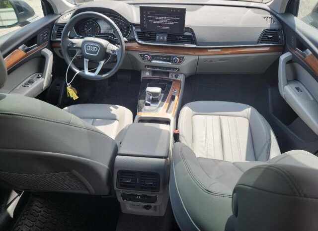 
								2023 Audi Q5 full									