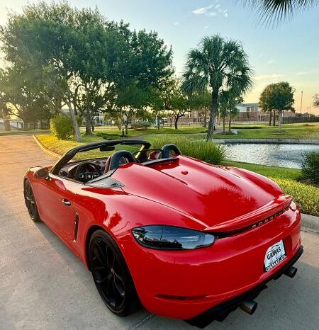 
								2021 Porsche Boxster full									