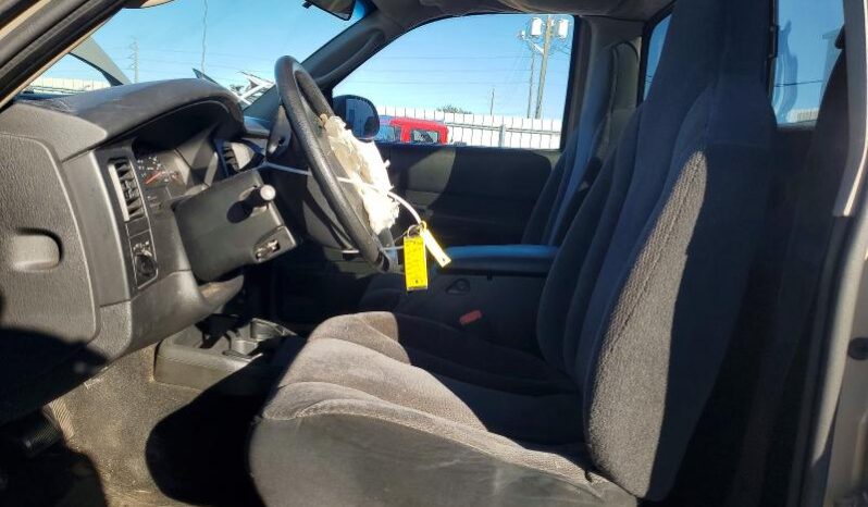
								2003 Dodge Dakota full									