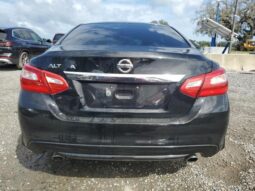 
										2017 Nissan Altima 2.5 full									