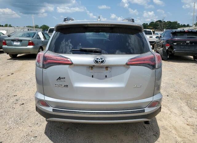 
								2018 Toyota Rav4 full									