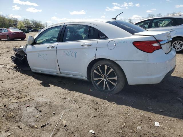 2013 Chrysler 200 tourin