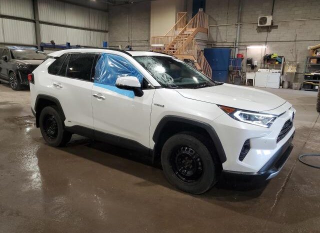 
								2020 Toyota Rav4 full									