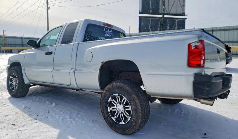 
								2006 Dodge Dakota full									