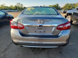 
										2018 Nissan Altima 2.5 full									