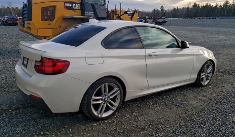 
								2016 BMW 2 series full									