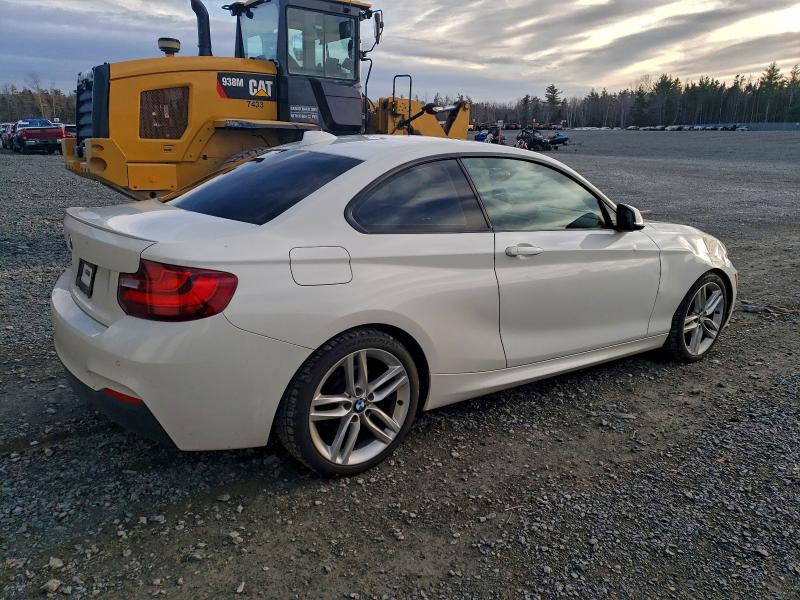 2016 BMW 2 series
