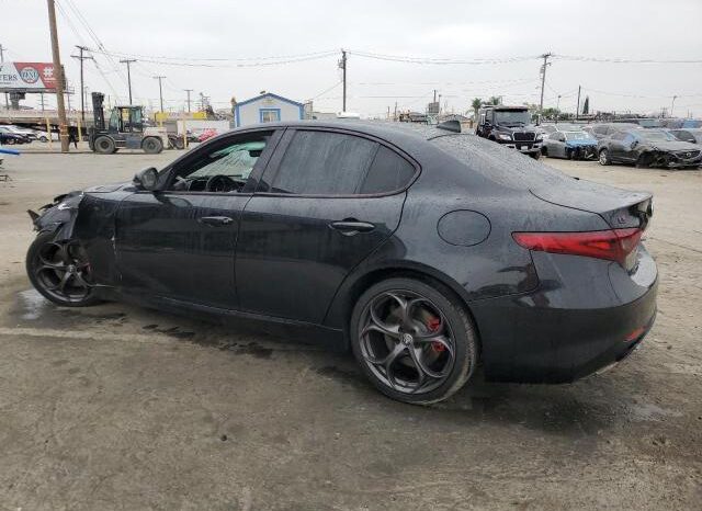 
								2021 Alfa romeo Giulia full									