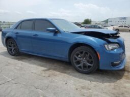 
										2022 Chrysler 300 full									
