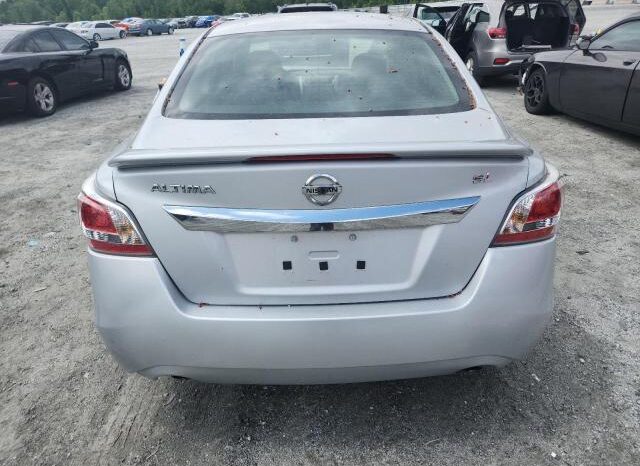 
								2015 Nissan Altima 2.5 full									