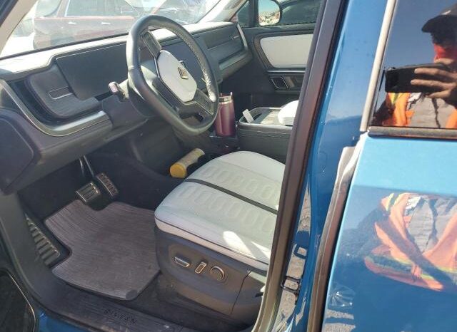 
								2023 Rivian R1t full									