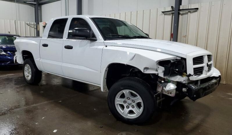 
								2006 Dodge Dakota full									