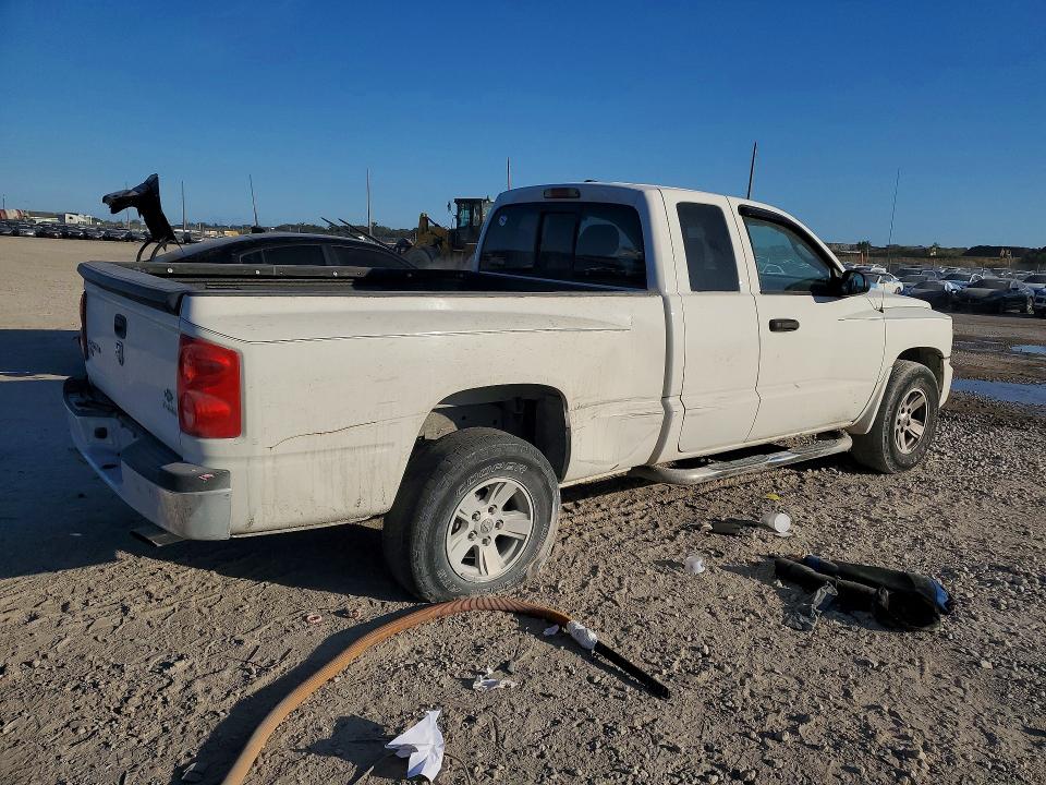 2008 Dodge Dakota