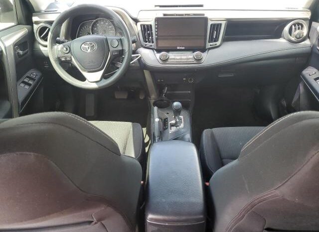 
								2015 Toyota Rav4 full									