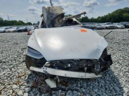 
										2022 Tesla Model x full									