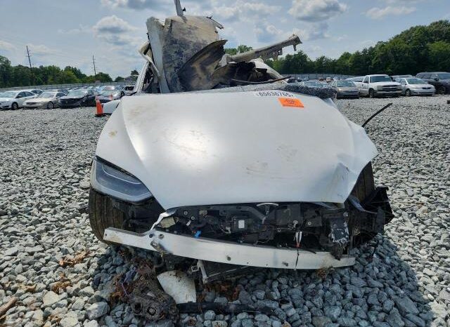 
								2022 Tesla Model x full									