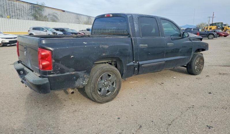 
								2006 Dodge Dakota full									