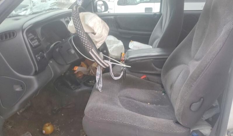 
								1997 Dodge Dakota full									