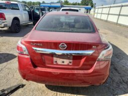 
										2015 Nissan Altima 2.5 full									