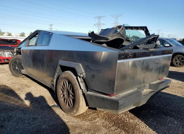 
								TESLA CYBERTRUCK full									